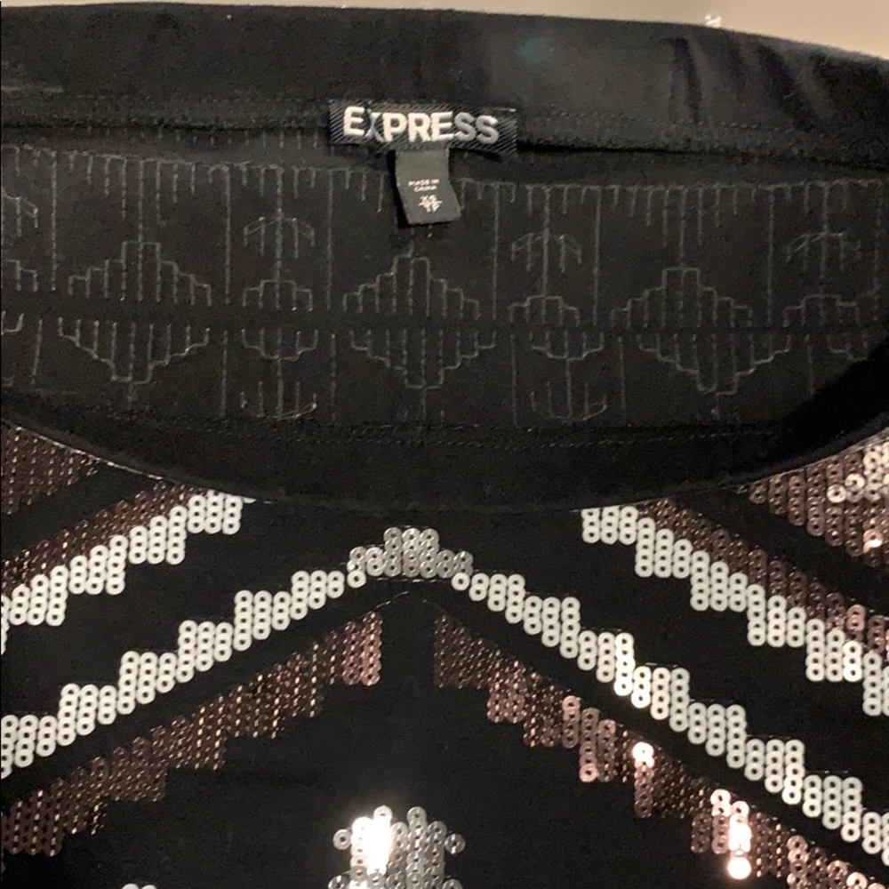 Sequin mini skirt from Express - Picture 2 of 3